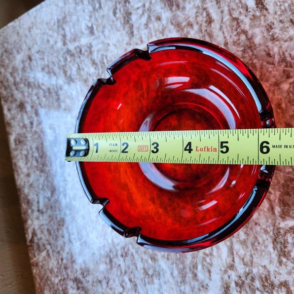 Viking Glass Red Glass Large Ashtray. Mid-century Modern Era, Vintage, smoke - Picture 7 of 10